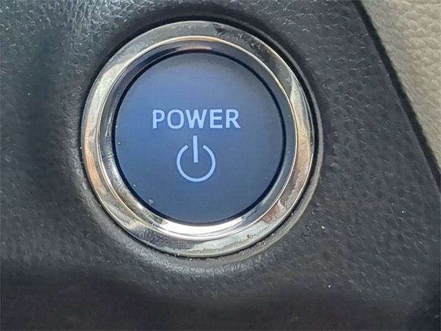 Used 2022 Toyota RAV4 XLE Premium image 28