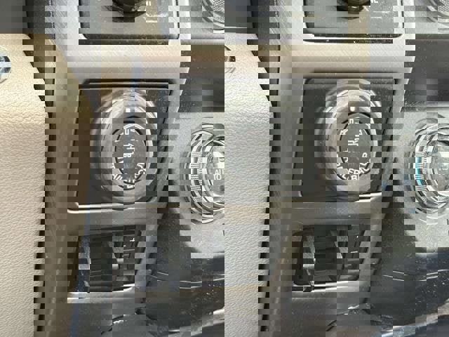 Used 2019 Ford F150 Limited w/ Trailer Tow Package image 31