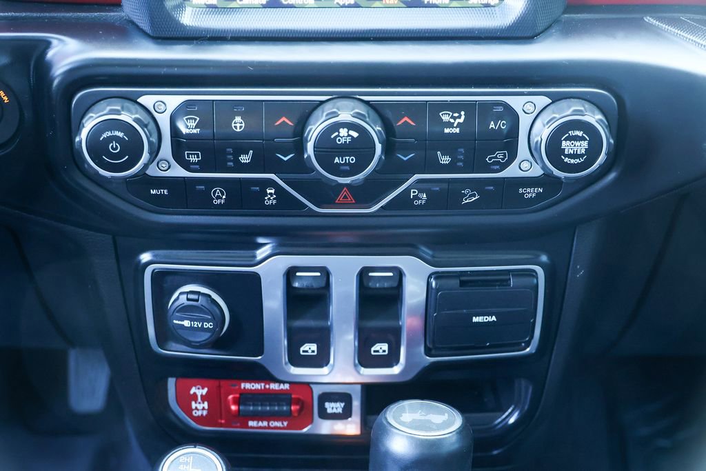 Used 2020 Jeep Wrangler Rubicon w/ LED Lighting Group image 39