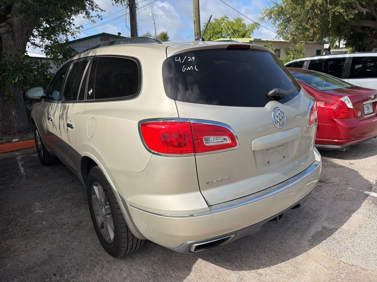 Used 2015 Buick Enclave Leather FWD image 8