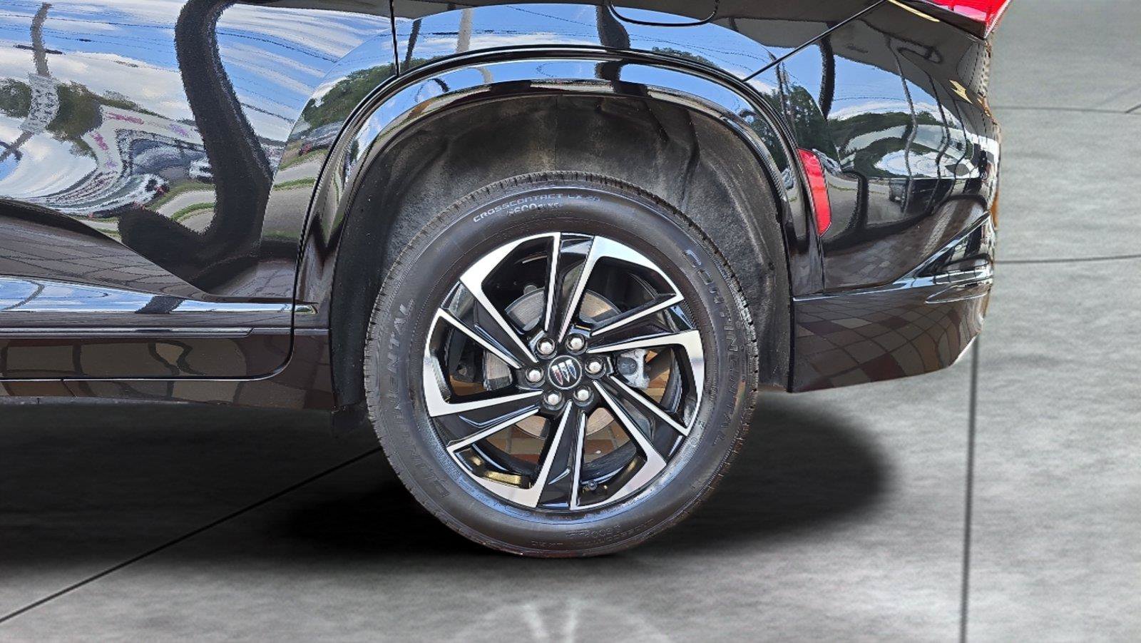 Used 2026 Buick Enclave Sport Touring AWD/4WD image 29