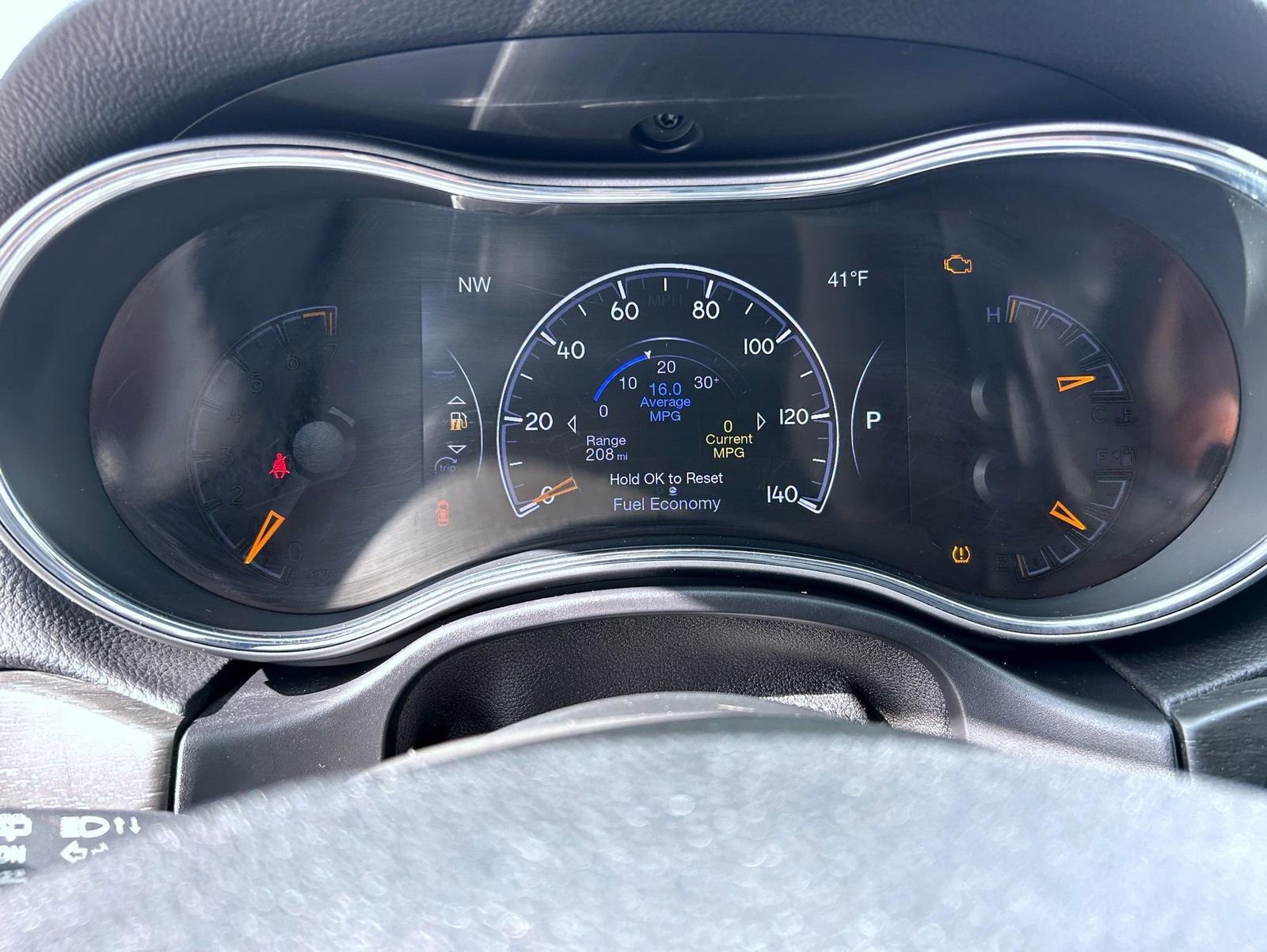 Used 2018 Jeep Grand Cherokee Laredo image 14