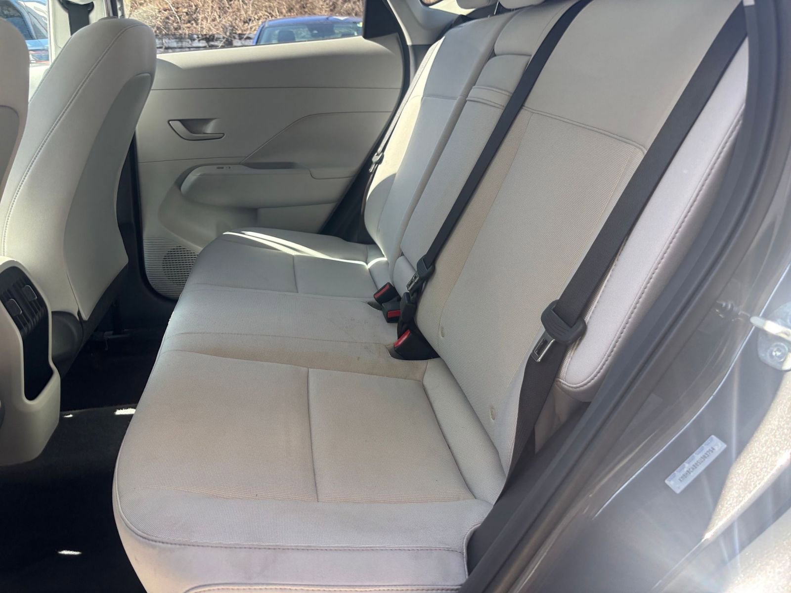 Used 2025 Nissan Versa SV image 36