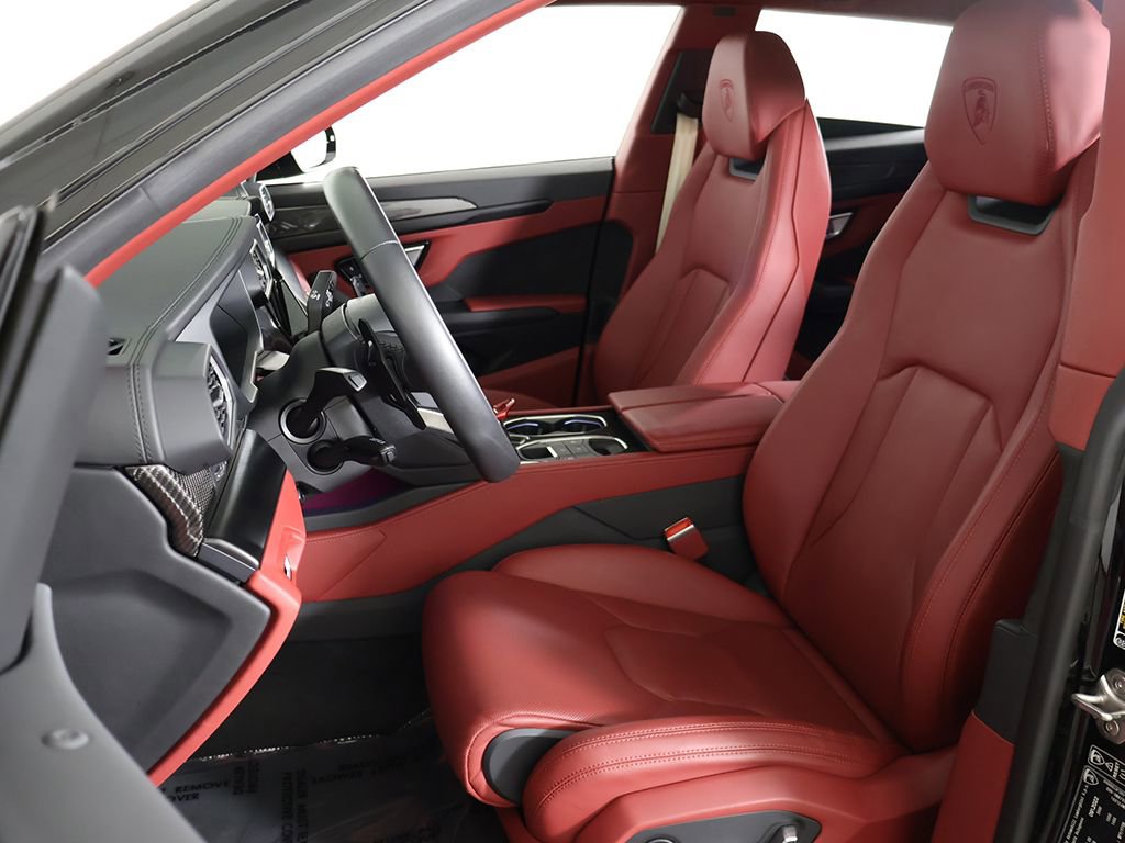 Used 2022 Lamborghini Urus AWD/4WD image 40