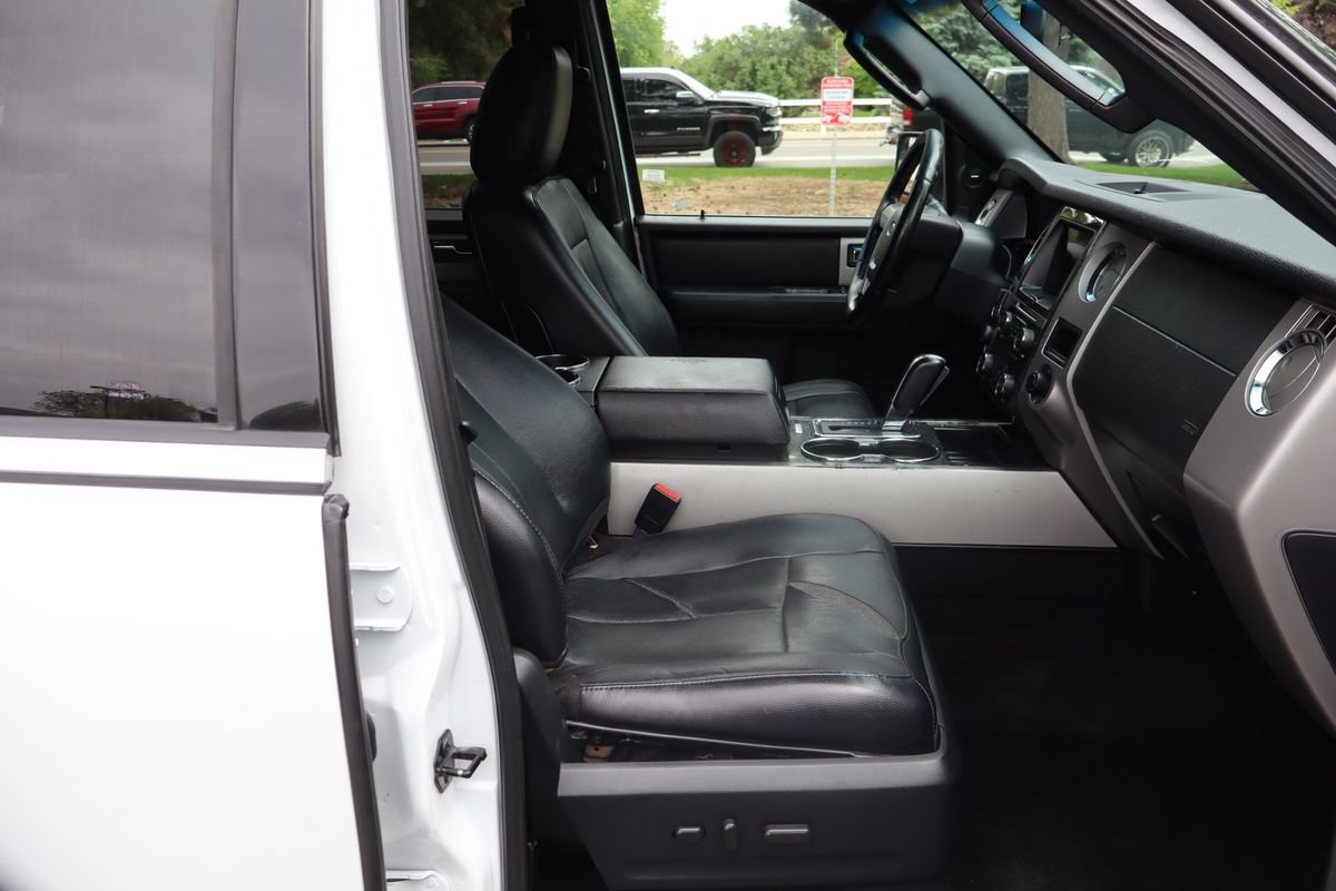 Used 2017 Ford Expedition EL Limited AWD/4WD image 24