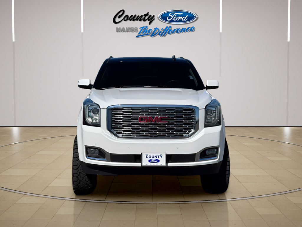 Used 2018 GMC Yukon XL Denali w/ Open Road Package AWD/4WD image 5