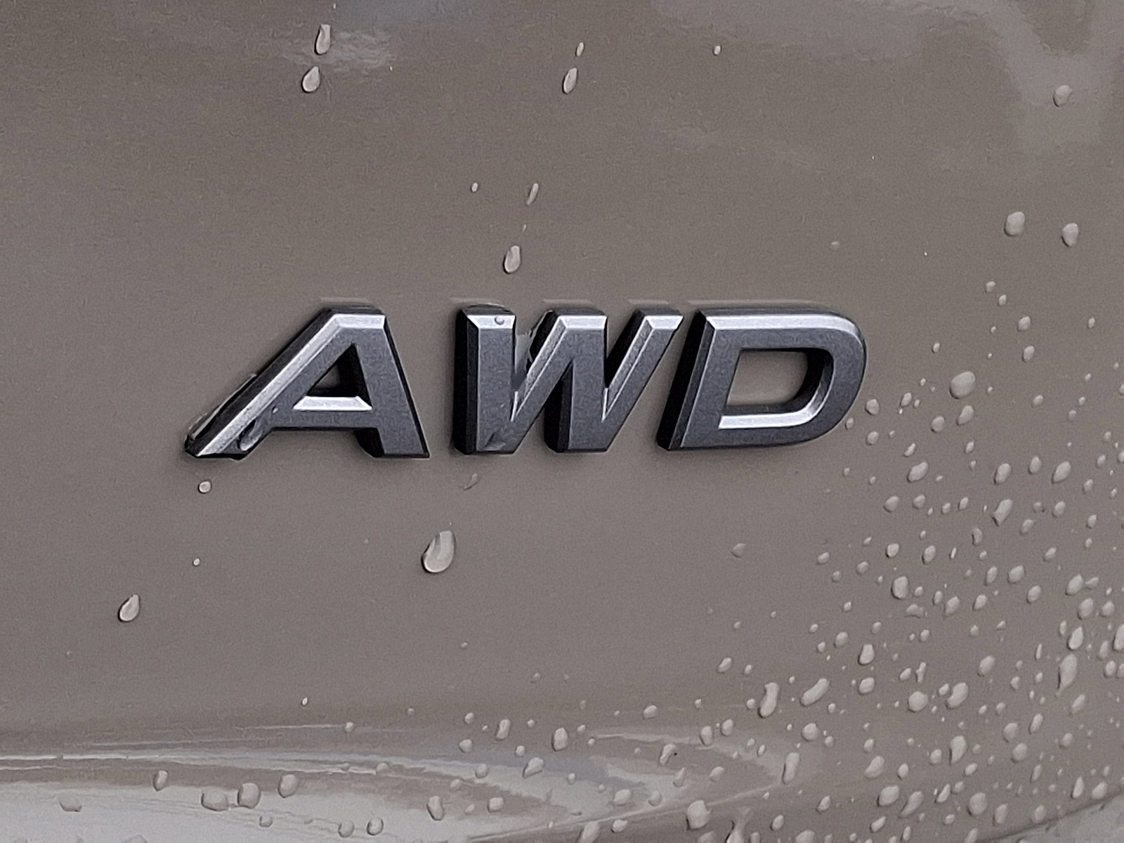 Used 2025 Nissan Rogue SV image 30