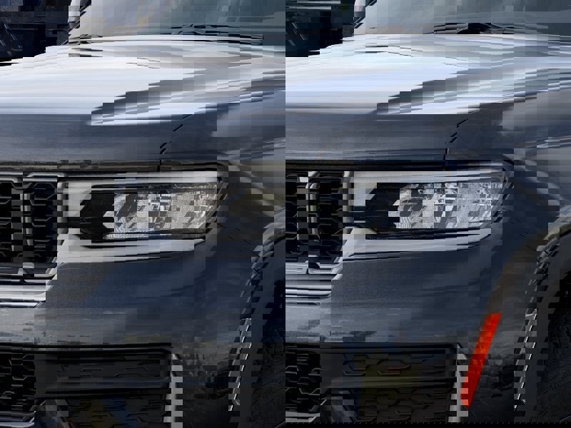 New 2026 Jeep Grand Cherokee Altitude image 6