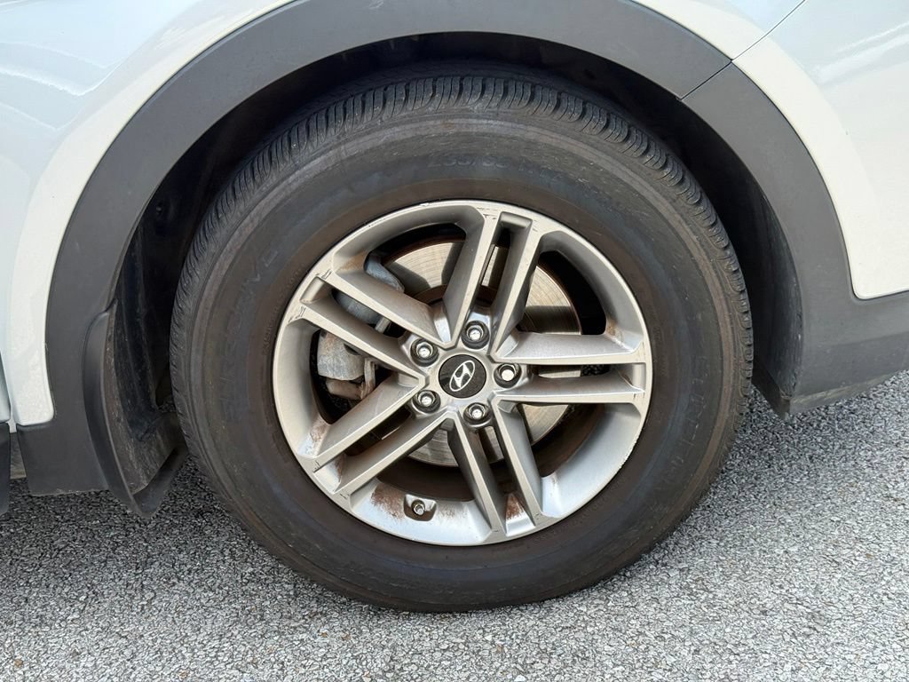 Used 2018 Hyundai Santa Fe Sport w/ 2.4L Value Package 02 FWD image 42
