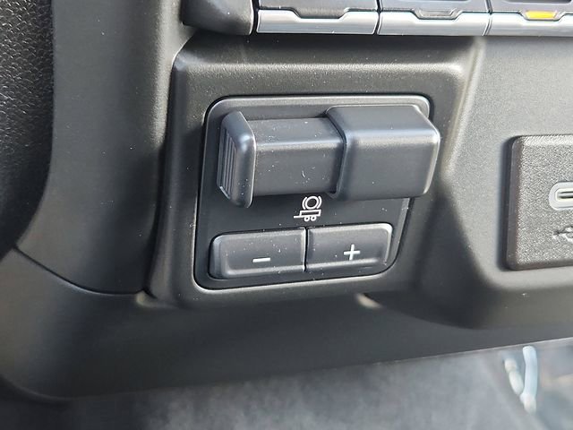 Used 2024 GMC Sierra 1500 Pro w/ Graphite Edition AWD/4WD image 19