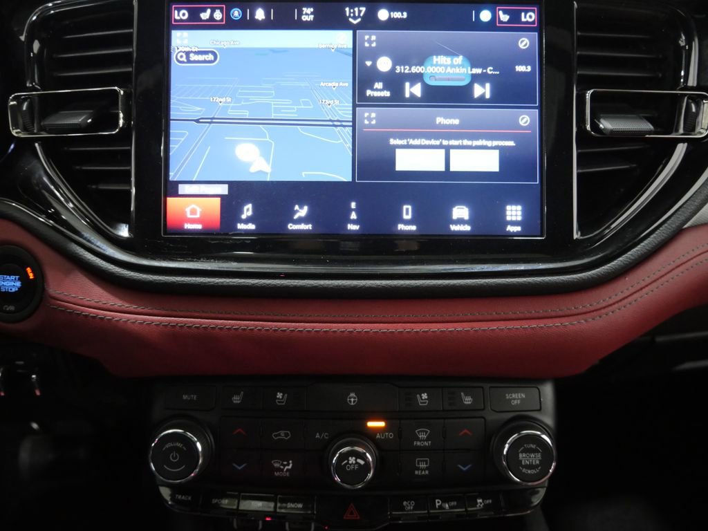 Used 2022 Dodge Durango R/T w/ Tow 'N Go Package AWD/4WD image 21