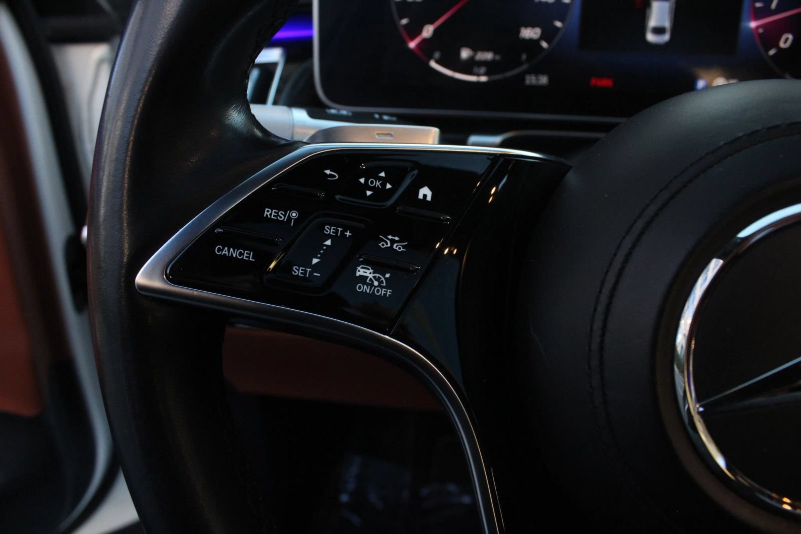 Used 2022 Mercedes-Benz S 580 4MATIC Sedan image 36