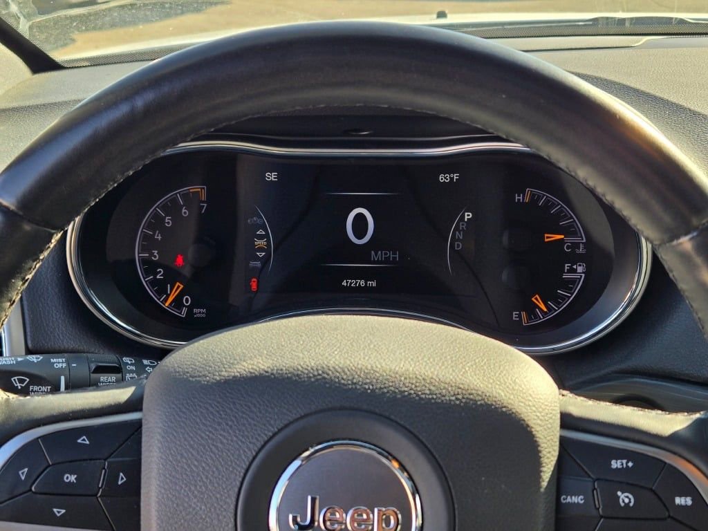 Certified 2022 Jeep Grand Cherokee Limited w/ Trailer Tow Group IV image 30