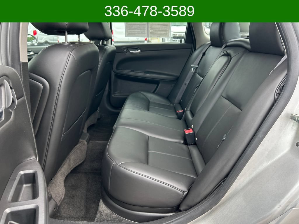 Used 2013 Chevrolet Impala LTZ FWD image 20