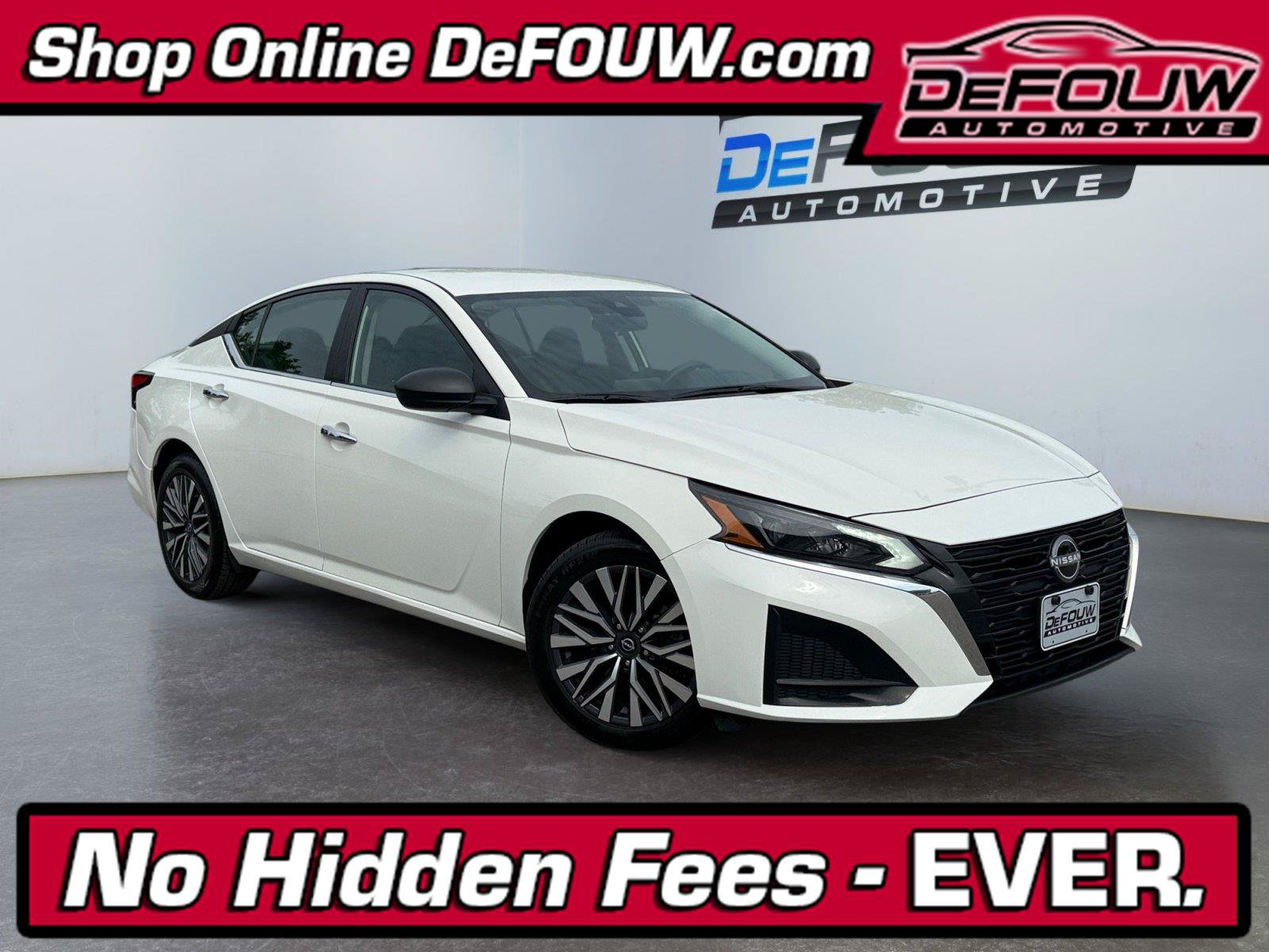 Used 2025 Nissan Altima 2.5 SV FWD image 1