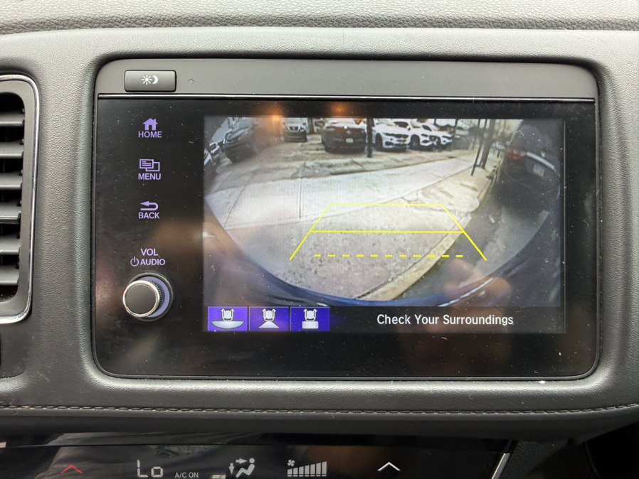 Used 2019 Honda HR-V Touring image 16