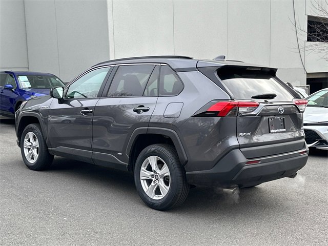 Certified 2021 Toyota RAV4 LE image 3