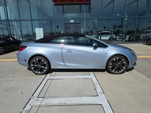 Used 2016 Buick Cascada Premium image 3