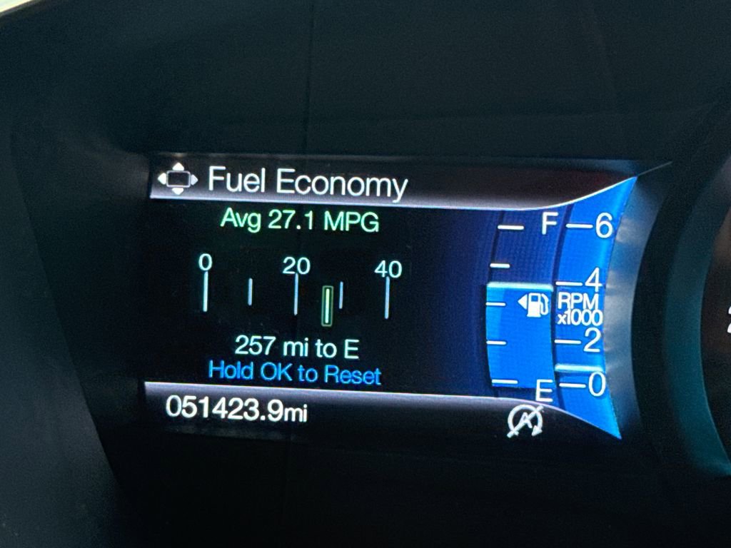 Used 2020 Ford Fusion SE image 28