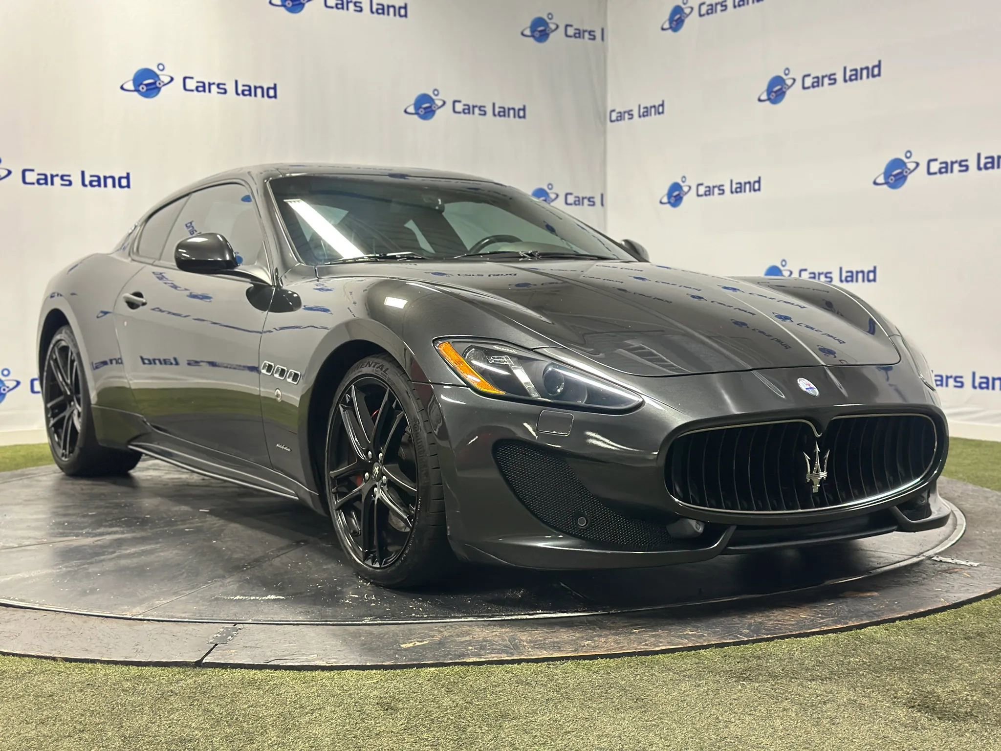 Used 2017 Maserati GranTurismo Sport RWD image 1