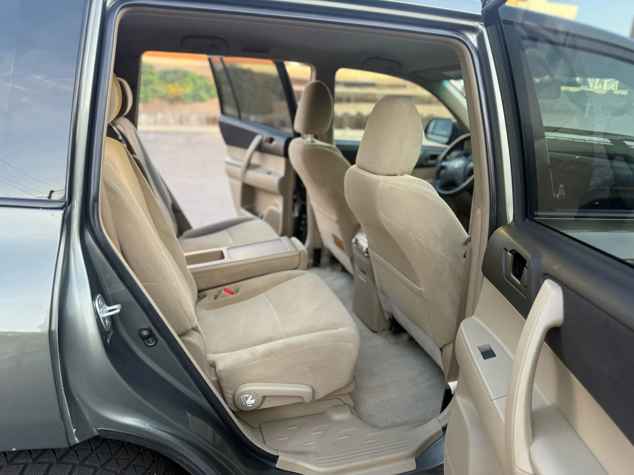 Used 2010 Toyota Highlander 2WD image 15