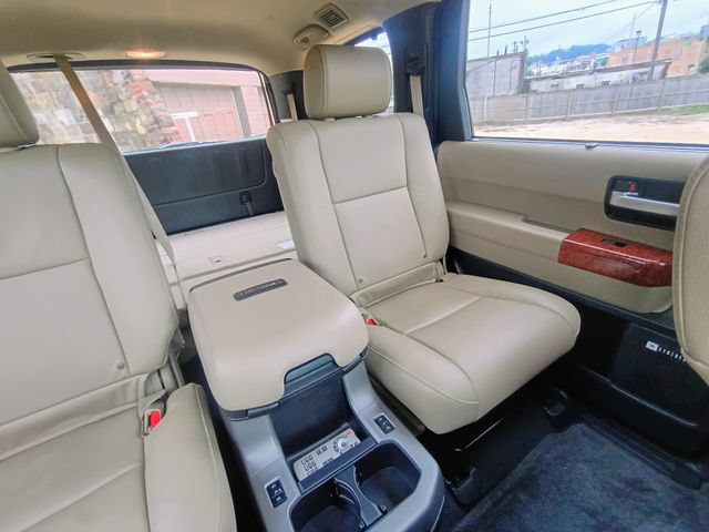 Used 2018 Toyota Sequoia Platinum AWD/4WD image 51