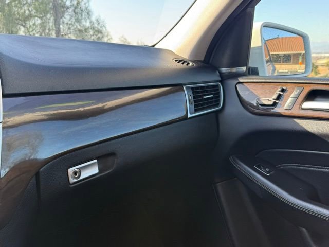 Used 2015 Mercedes-Benz ML 350 2WD image 28