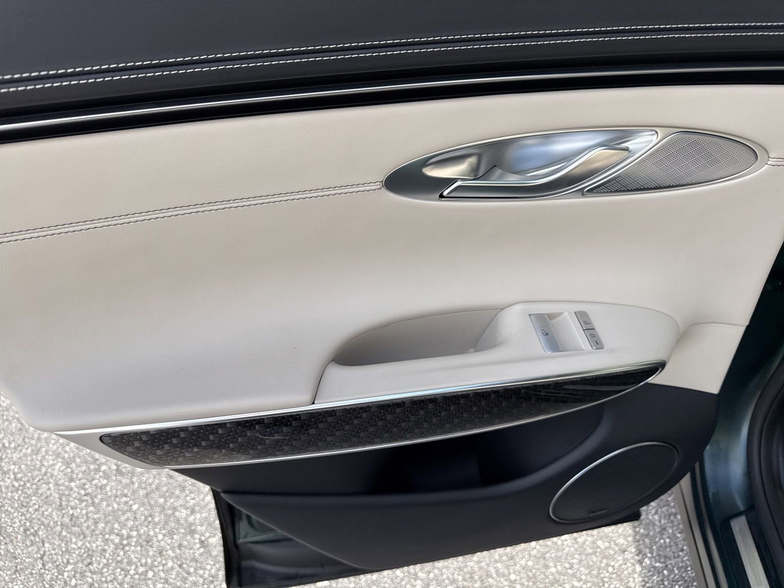 Used 2024 Genesis GV70 3.5T Sport w/ Sport Prestige Package image 13