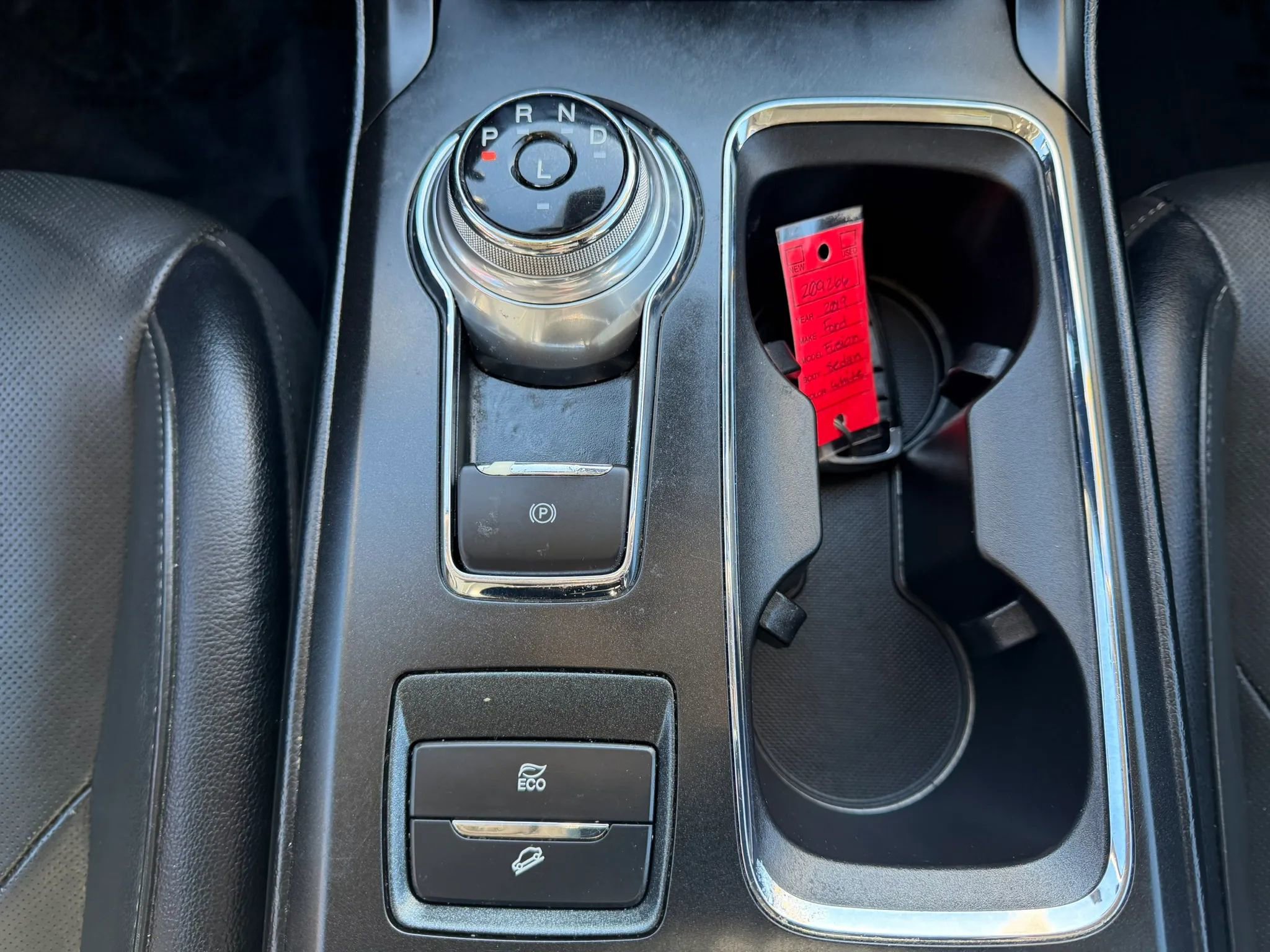 Used 2019 Ford Fusion Titanium image 15