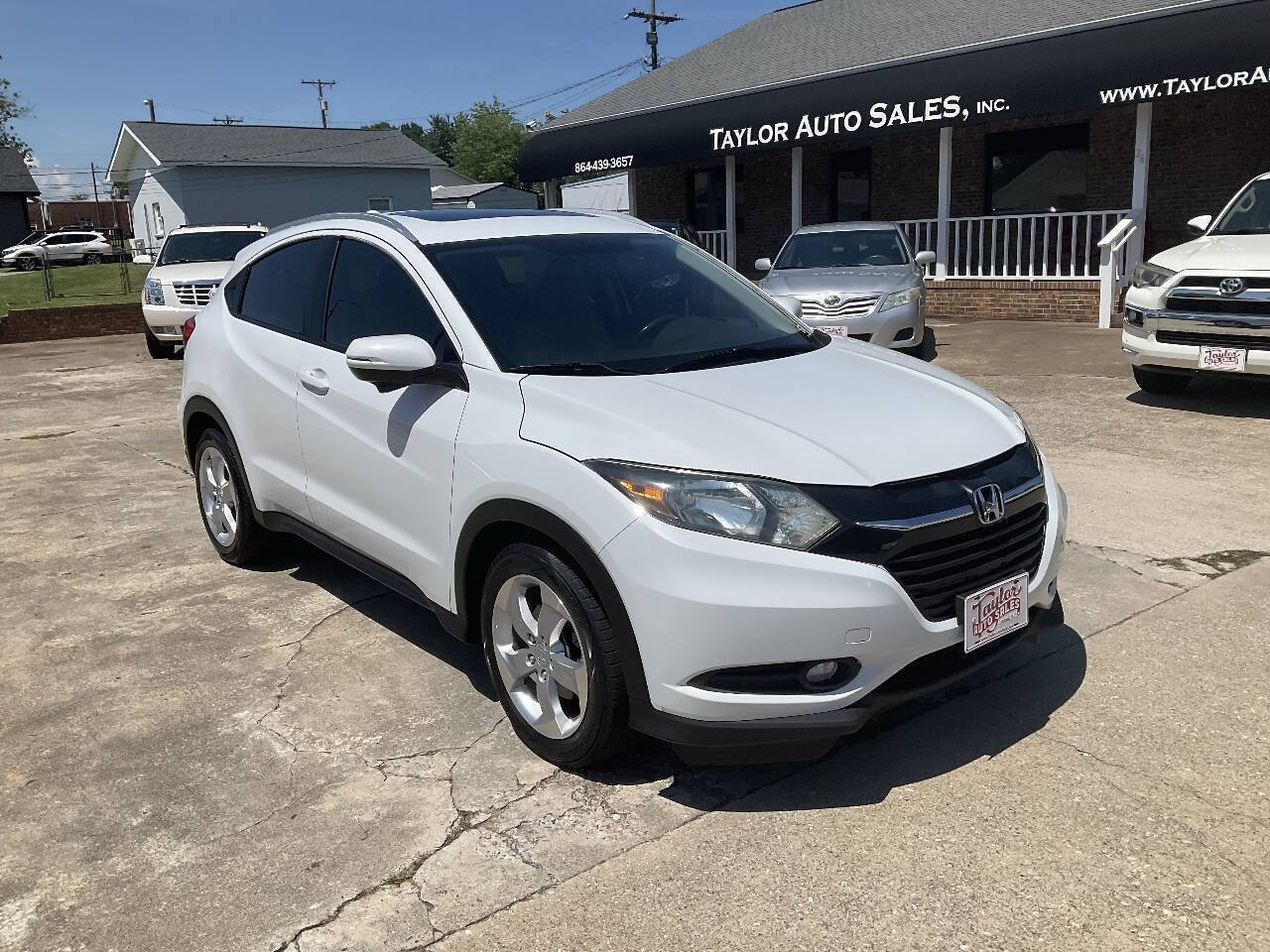 Used 2016 Honda HR-V EX-L image 1