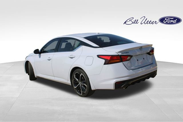 Used 2023 Nissan Altima 2.5 SR FWD image 7