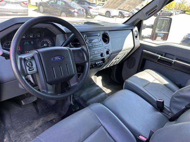 Used 2014 Ford F550 4x4 Regular Cab Super Duty image 43