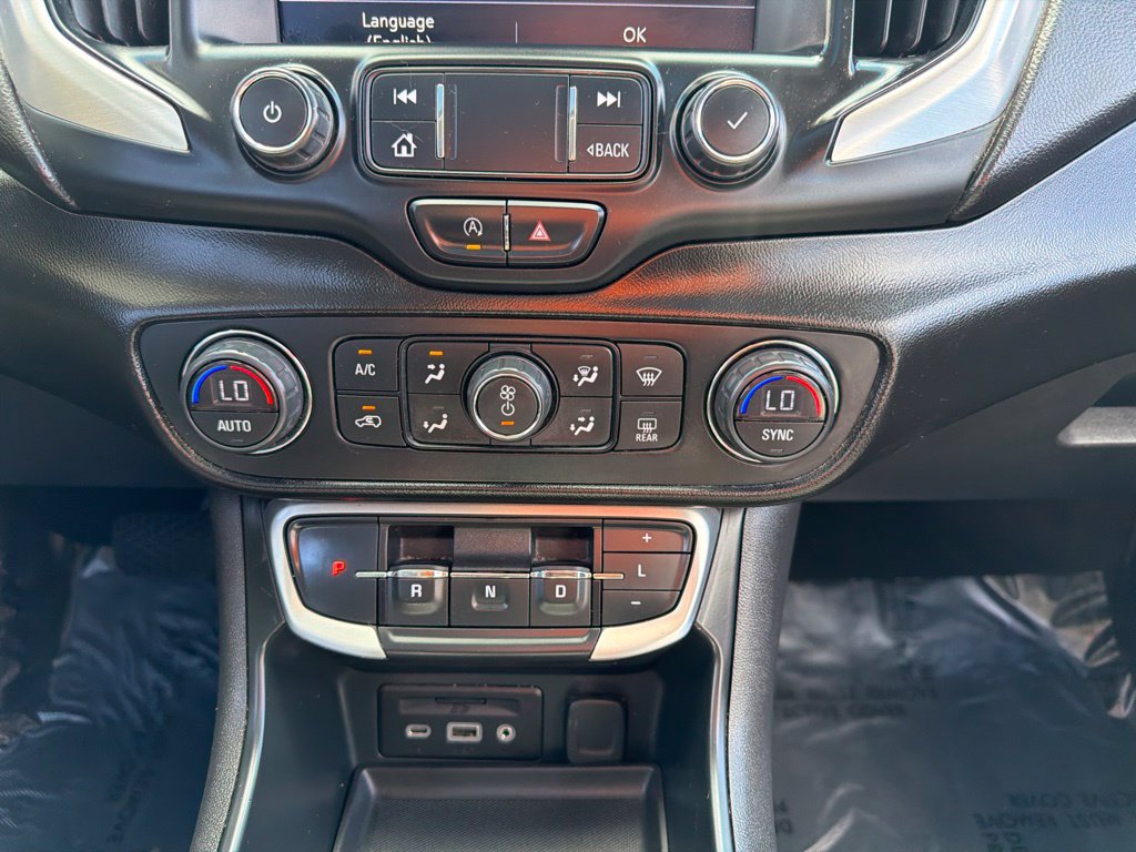 Used 2022 GMC Terrain SLT w/ Infotainment Package II AWD/4WD image 29