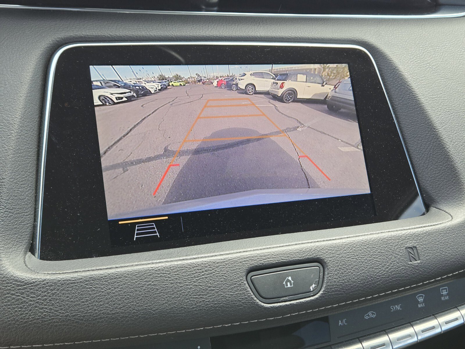 Used 2019 Cadillac XT4 Premium Luxury w/ Cold Weather Package image 20