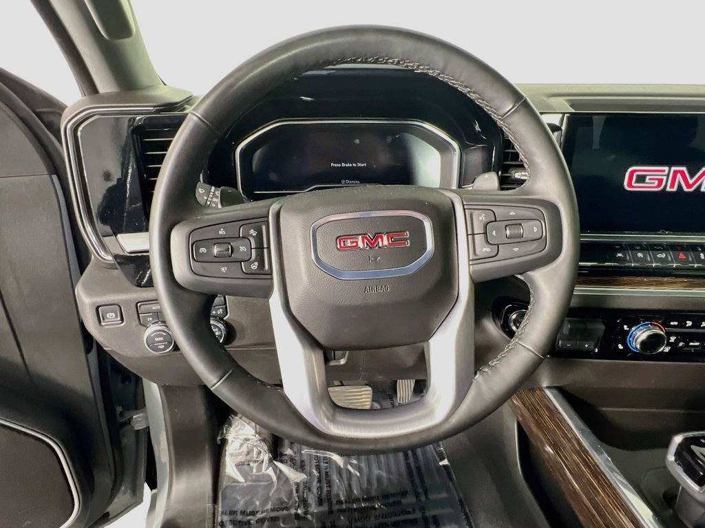 Certified 2024 GMC Sierra 1500 Elevation w/ Preferred Package AWD/4WD image 10
