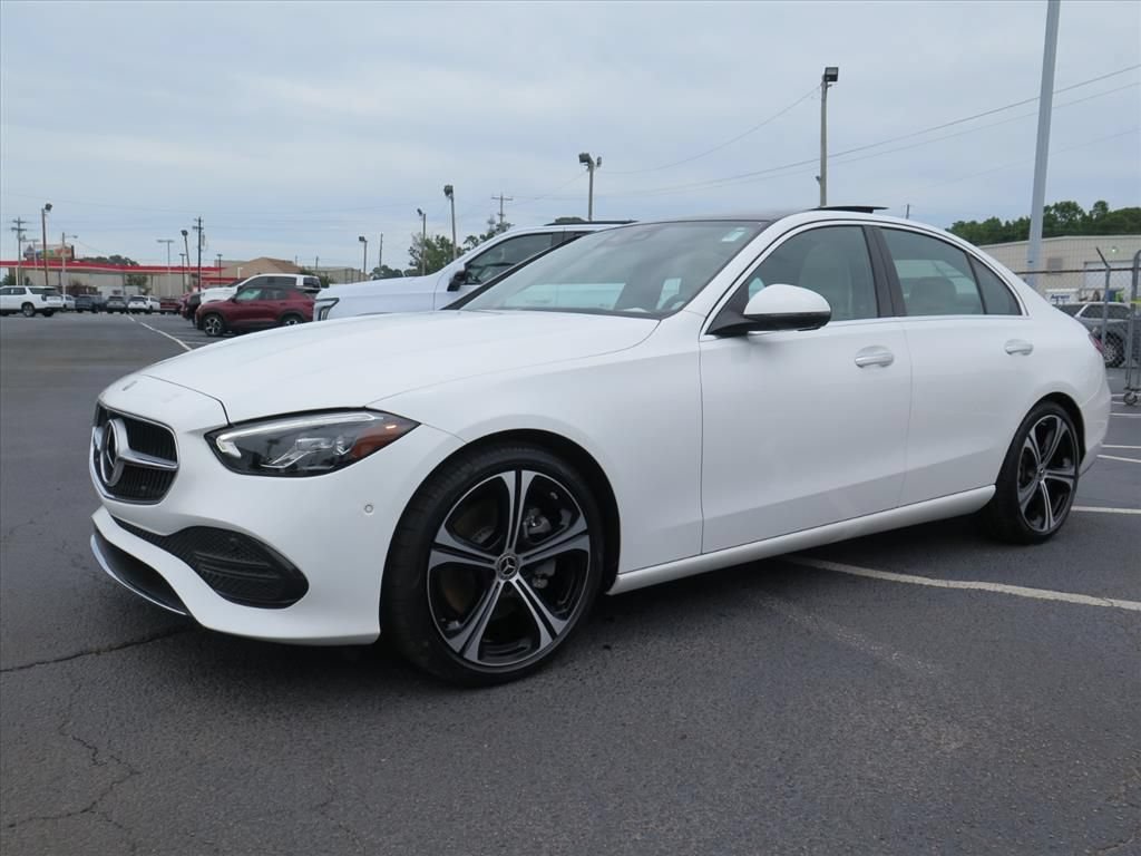 Used 2023 Mercedes-Benz C 300 Sedan image 8
