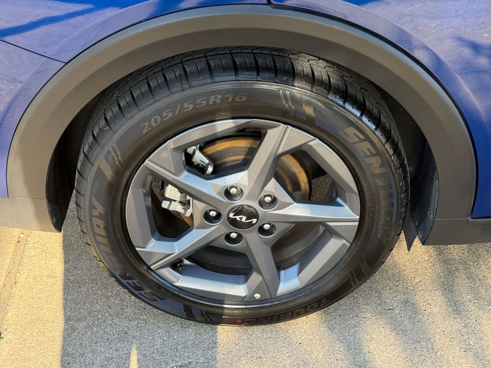 Used 2025 Kia K4 FWD image 32