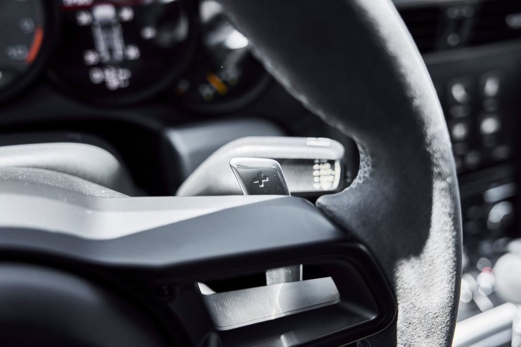 Used 2018 Porsche 911 GT3 RWD image 49