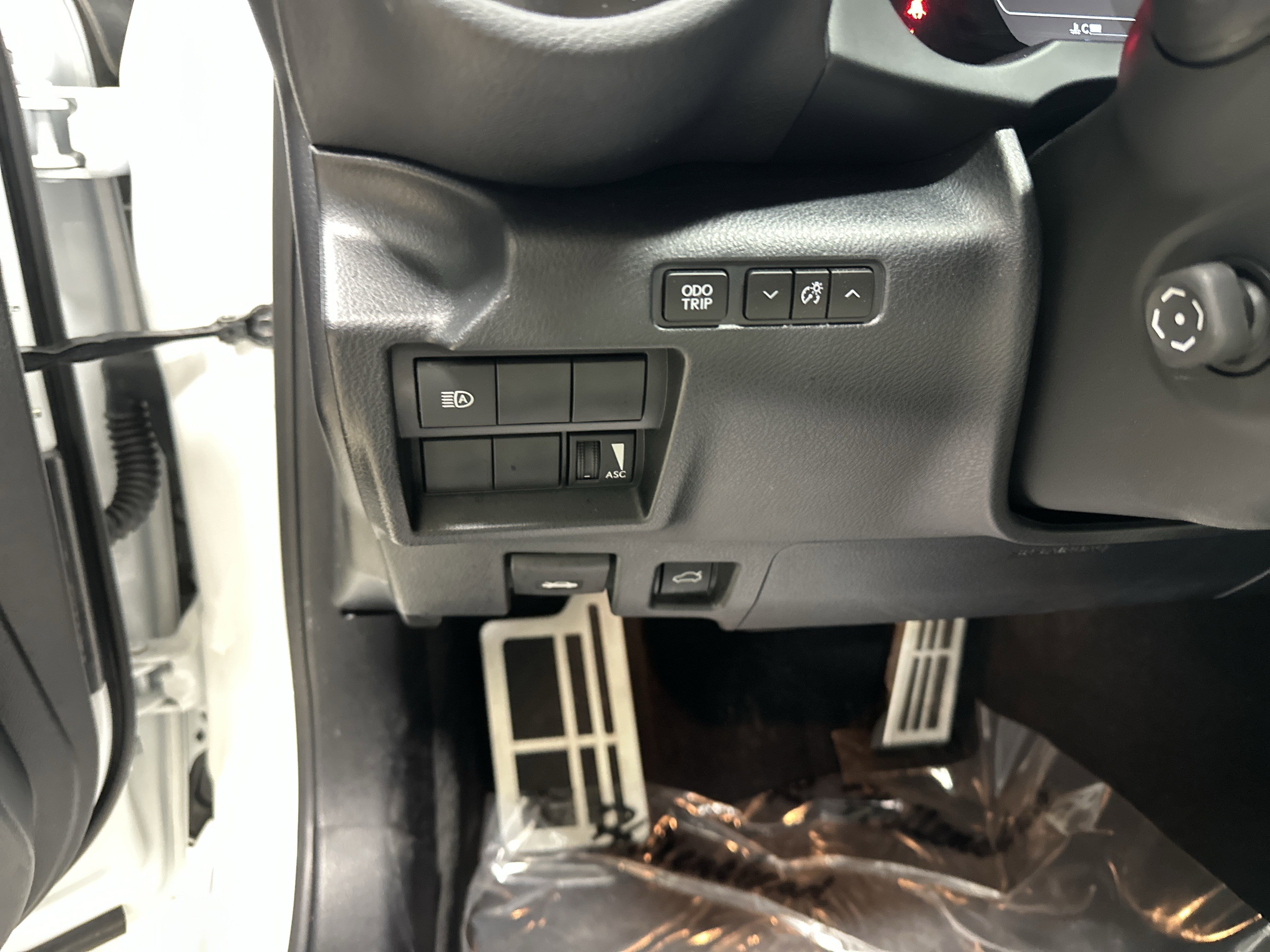 Used 2025 Lexus IS 350 F Sport w/ Navigation Package AWD/4WD image 37