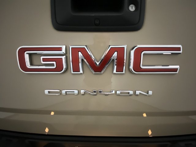 Used 2021 GMC Canyon Elevation w/ Driver Alert Package RWD image 26