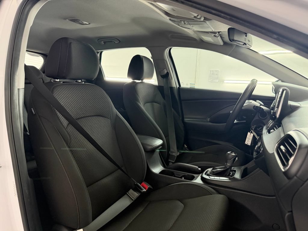 Used 2020 Hyundai Elantra GT FWD image 49