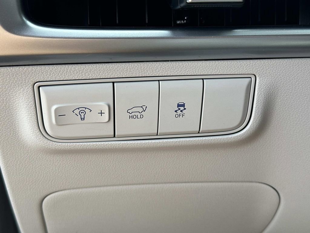 New 2026 Hyundai Tucson SEL FWD image 32