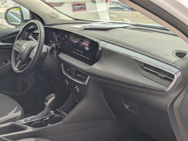 Used 2025 Buick Encore GX Preferred image 21