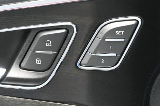 Used 2019 Audi Q7 3.0T Prestige AWD/4WD image 14