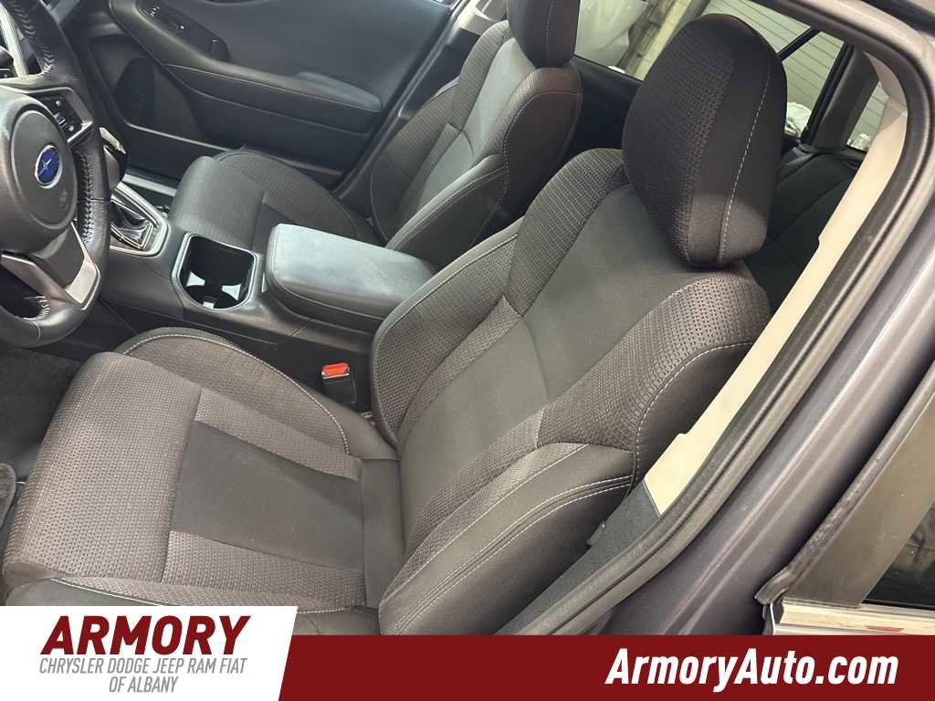 Used 2022 Subaru Outback Premium image 12