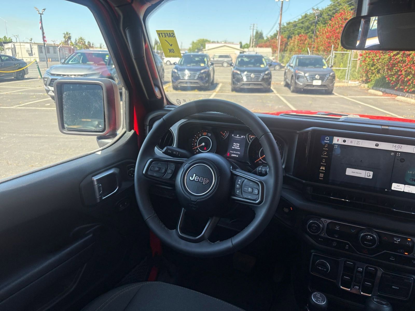 Used 2025 Jeep Wrangler Sport S image 33