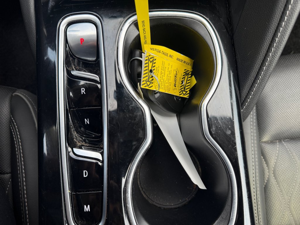Used 2023 Buick Envision Avenir AWD/4WD image 27