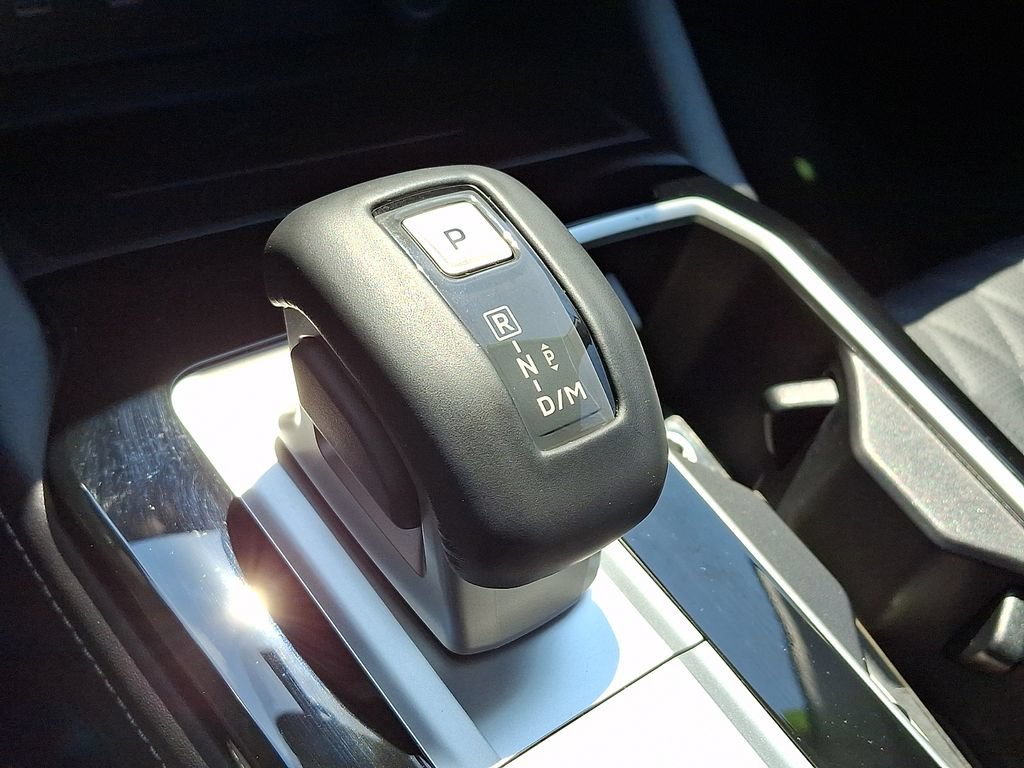 Used 2025 Mitsubishi Outlander SEL AWD/4WD image 16