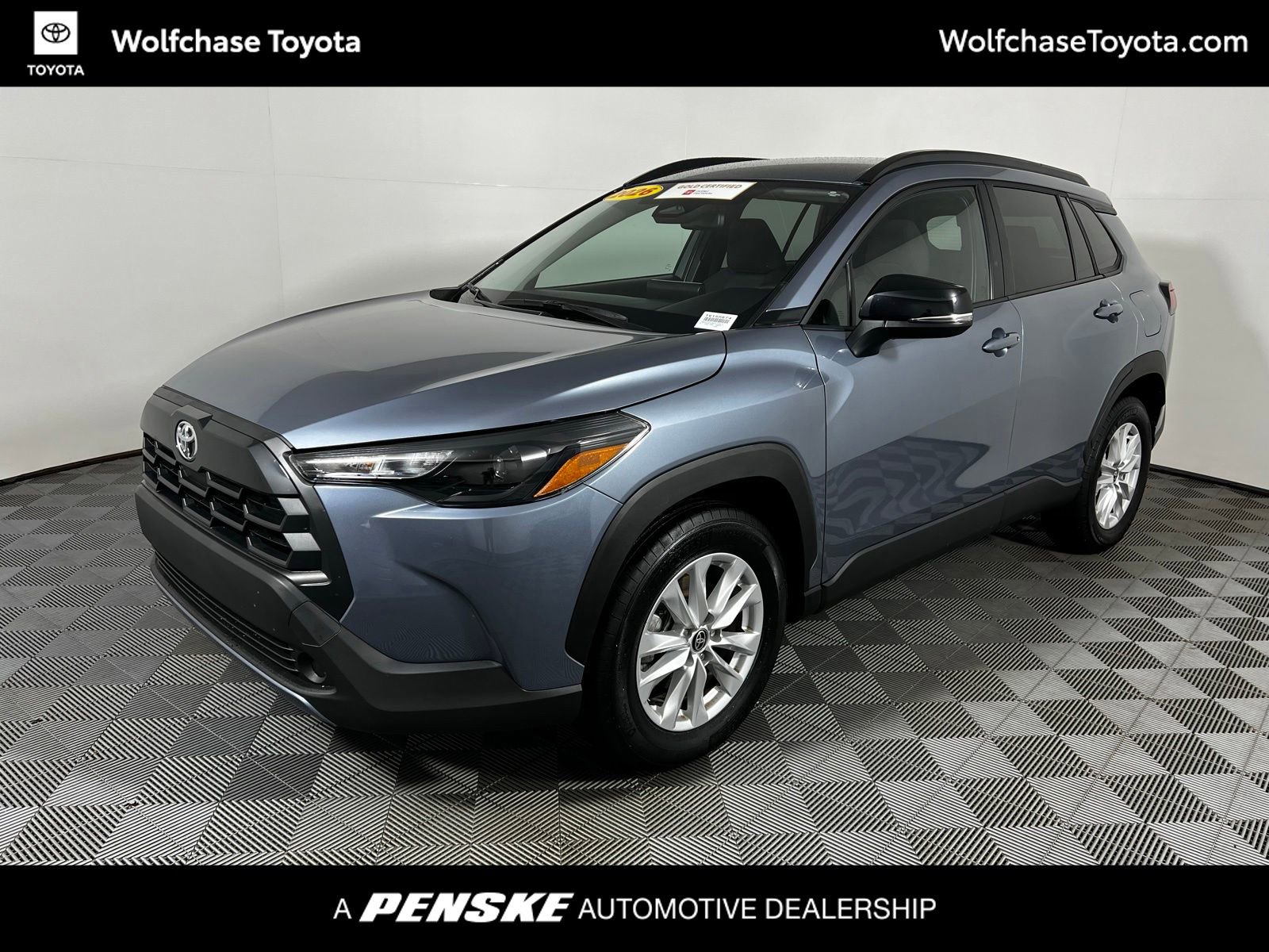 Used 2026 Toyota Corolla Cross LE FWD image 1