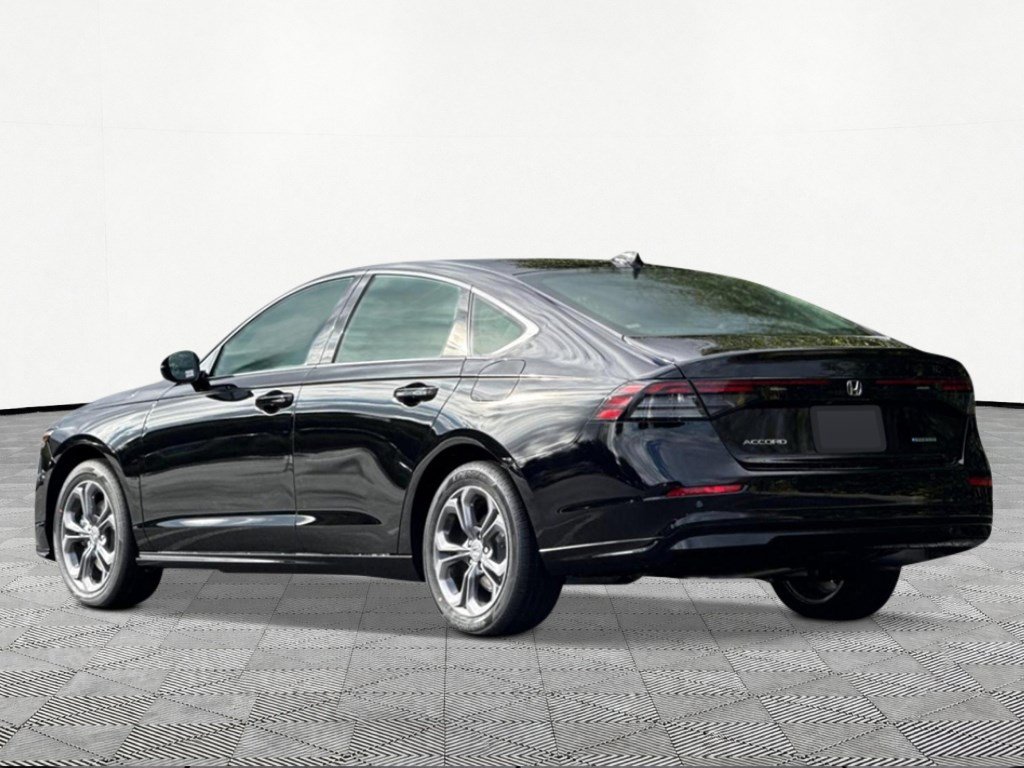 New 2026 Honda Accord EX-L image 4
